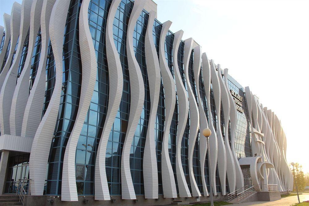Reikartz Park Astana Ex-Royal Park Hotel & Spa Esterno foto