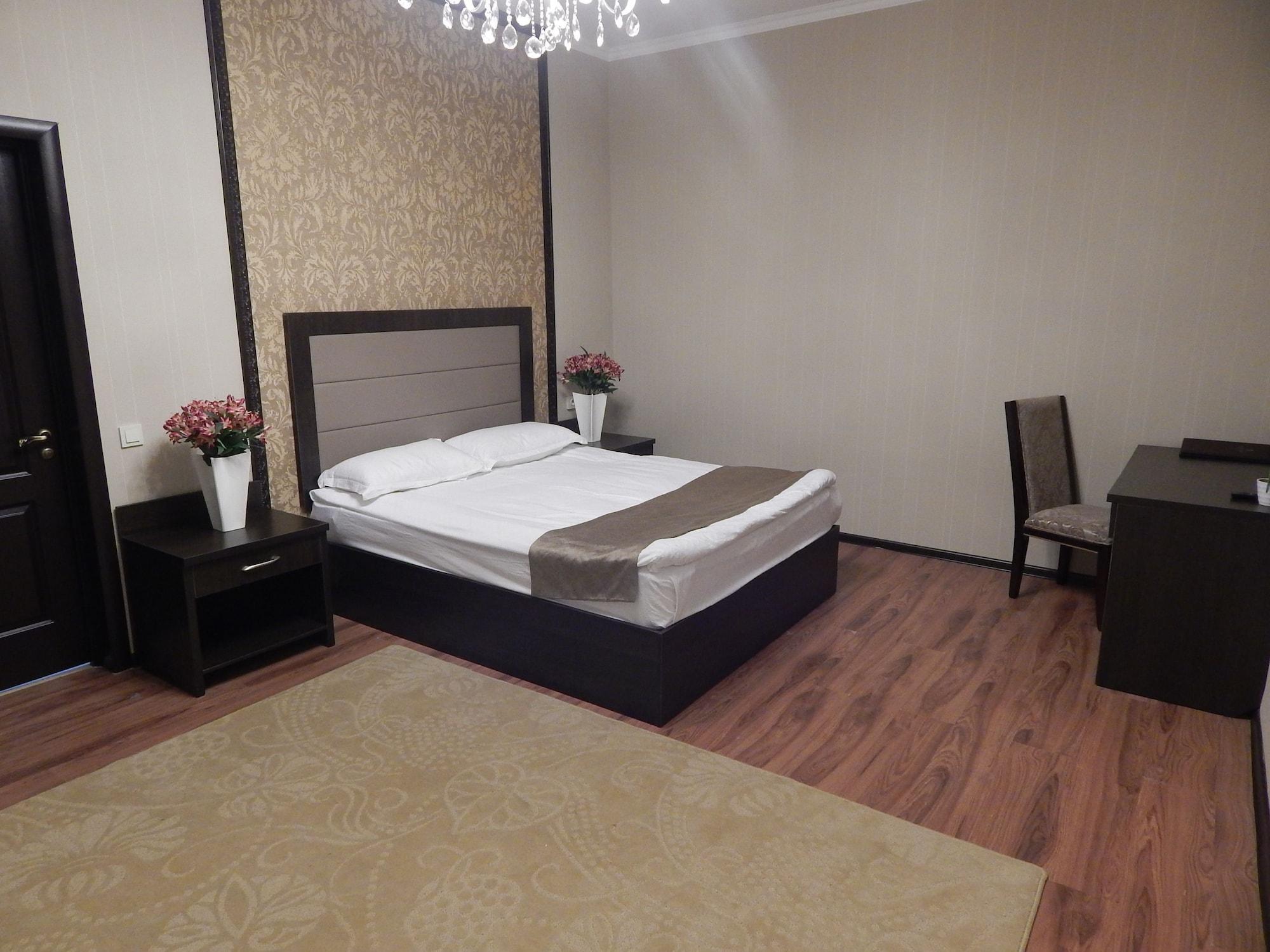 Reikartz Park Astana Ex-Royal Park Hotel & Spa Esterno foto
